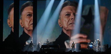 Brit Awards 2017: David Bowie riceve due premi postumi